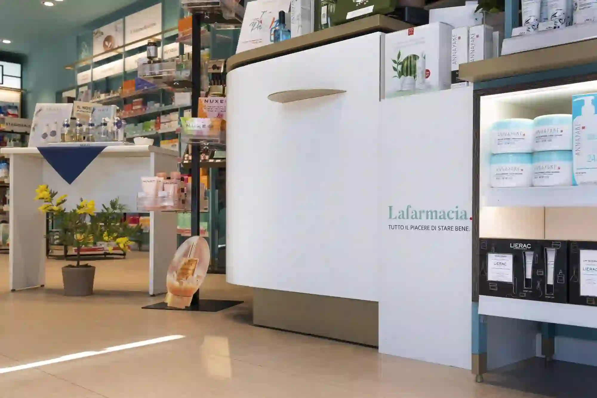 La Farmacia